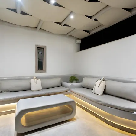 Hotel La Bellezza Eco Boutique 4*