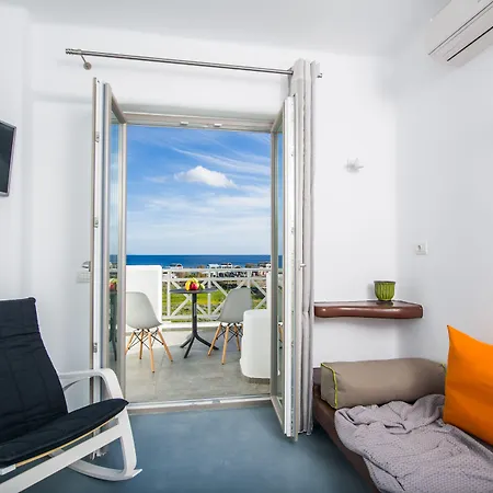 لا بيليتزا إيكو بوتيك Kamári