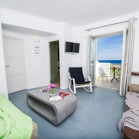 لا بيليتزا إيكو بوتيك Kamári