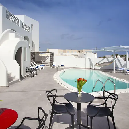 لا بيليتزا إيكو بوتيك Kamári