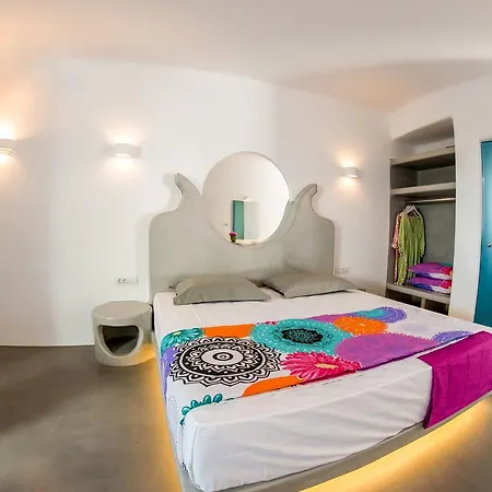 Hotel La Bellezza Eco Boutique Kamari (Santorini)