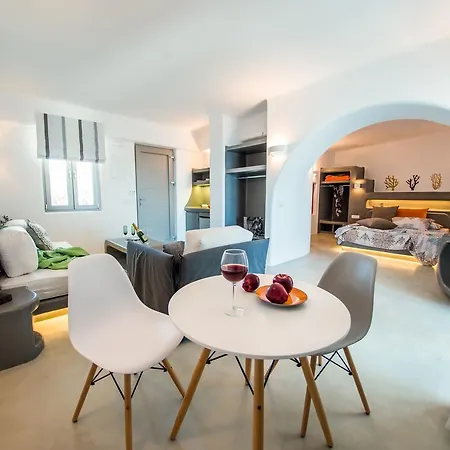 La Bellezza Eco Boutique Hotel Kamari (Santorini)