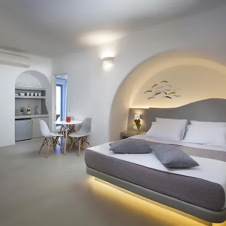 Hotel La Bellezza Eco Boutique Kamari (Santorini)