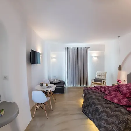 La Bellezza Eco Boutique Kamari (Santorini)