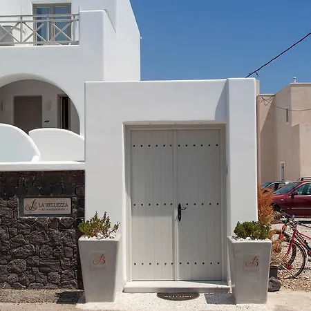 Hotel La Bellezza Eco Boutique Kamari (Santorini)