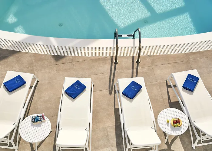 La Bellezza Eco Boutique Hotel Kamári